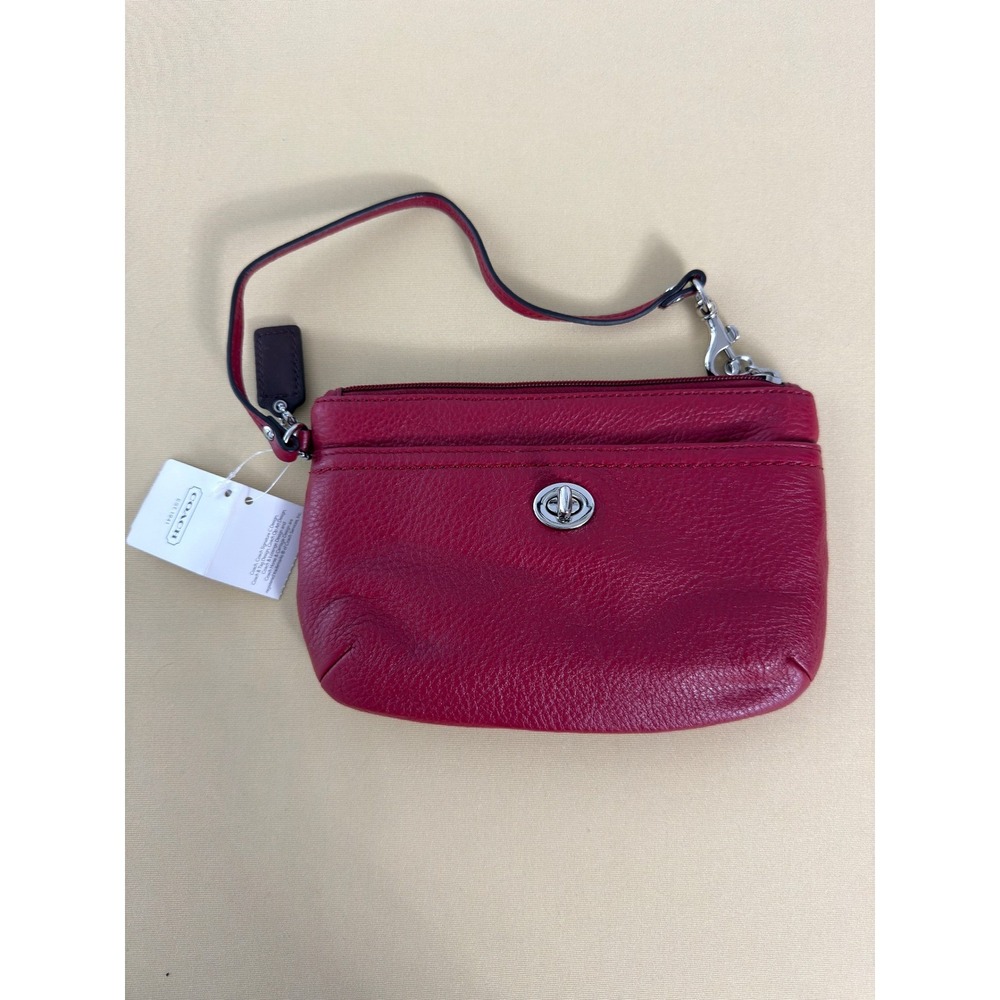 Coach F49472 Park Leather Medium Wristlet Black‎ Cherry Silver Turnlock NWT Rare